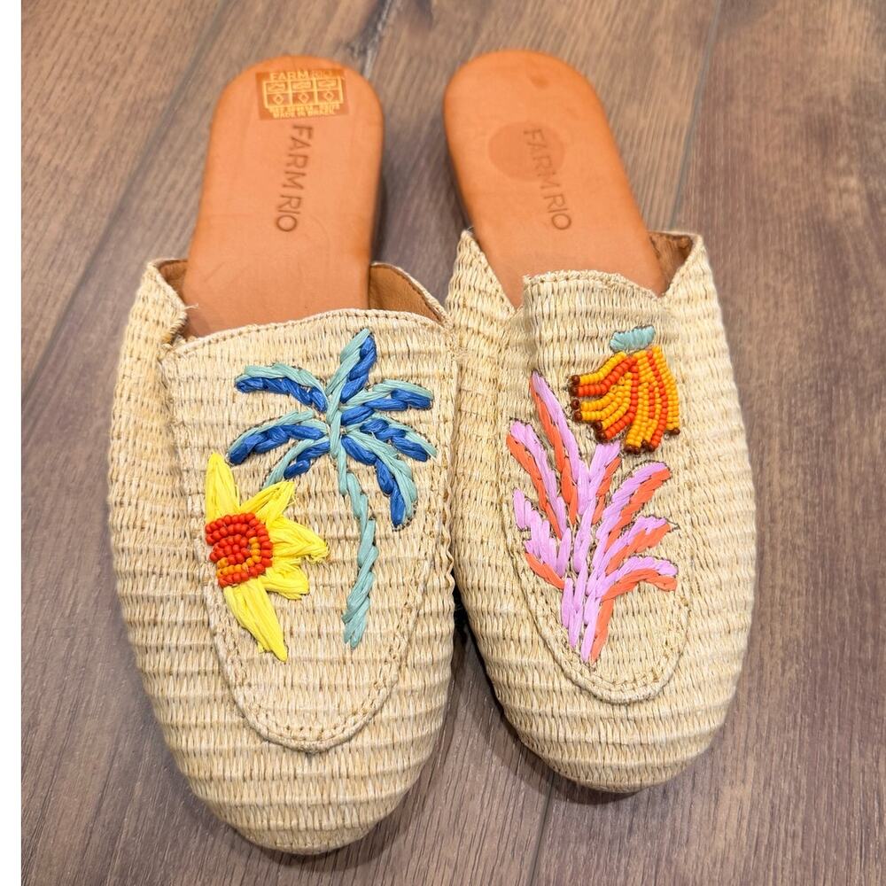 FARM Rio Tropical Beaded Embroidered Raffia Mule Flats Size 6.5 - Picture 2 of 7